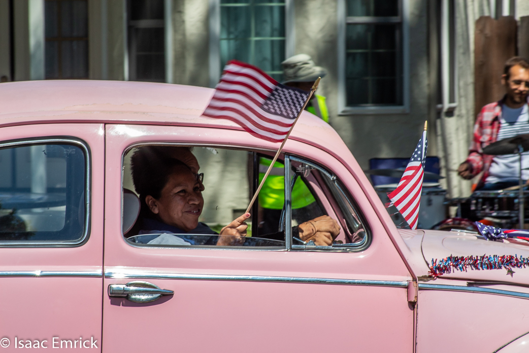 Parade  27