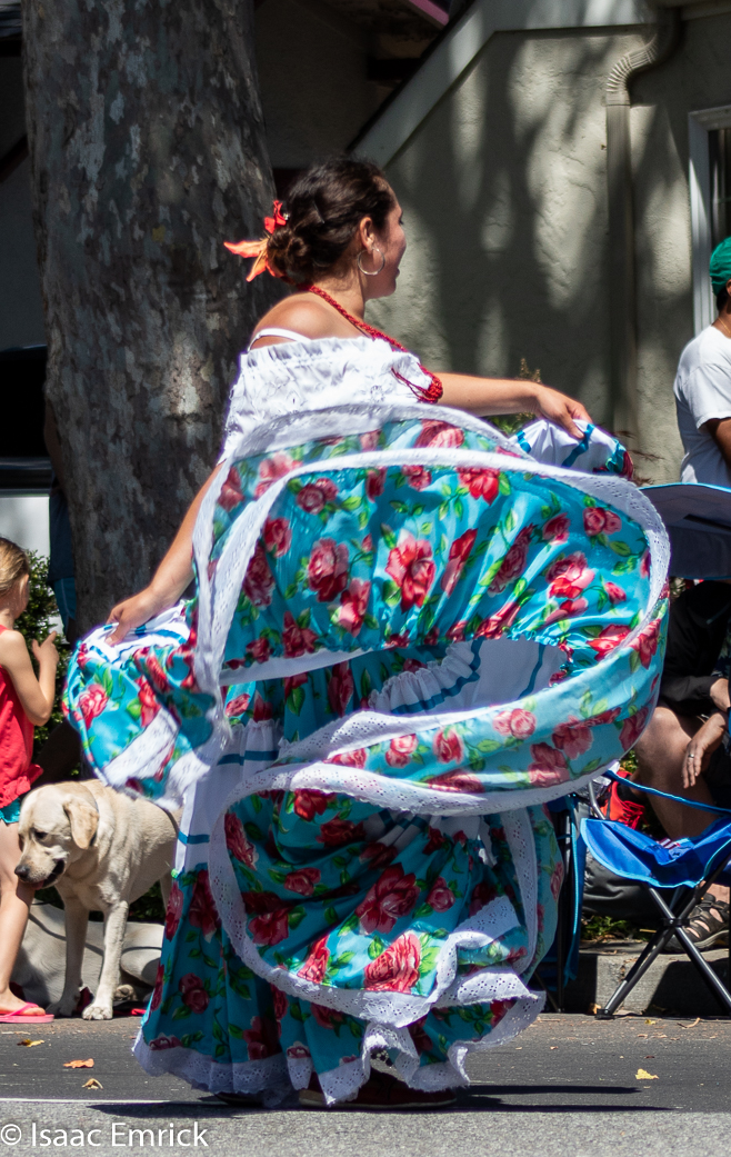 Parade  34